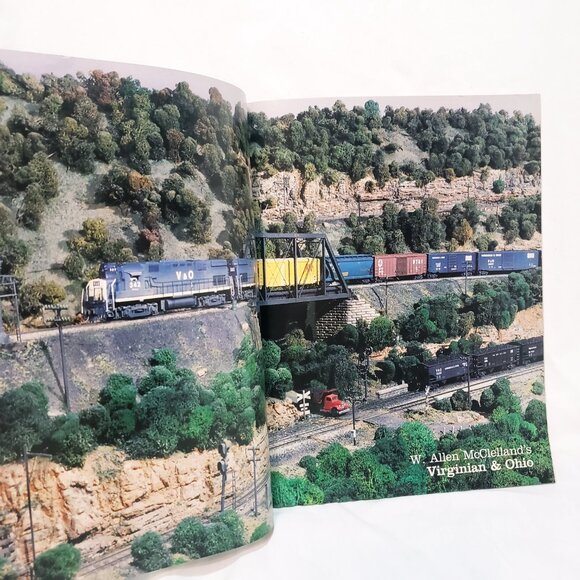 Model Railroader Train Railroading Magazine Jan 1989 55th Anniversary Layouts - Picture 4 of 10